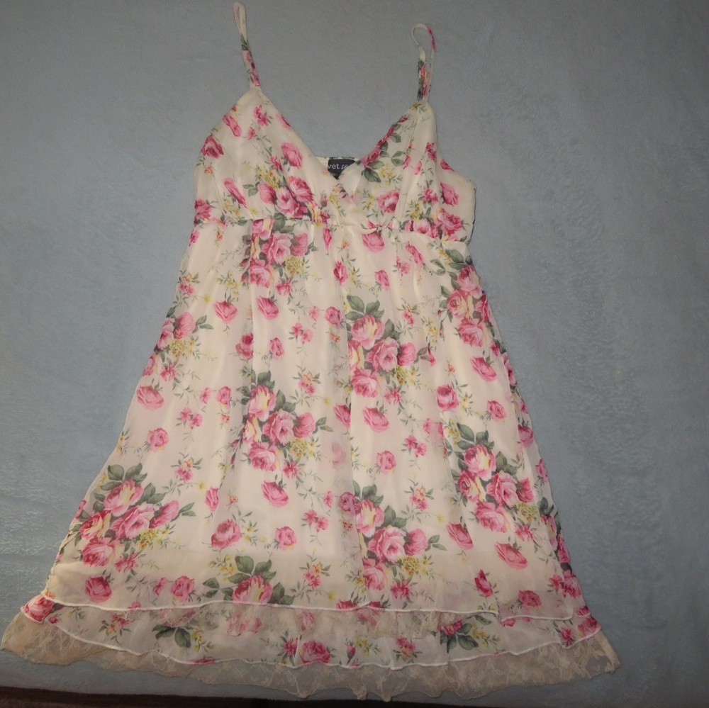 Flowy floral dress